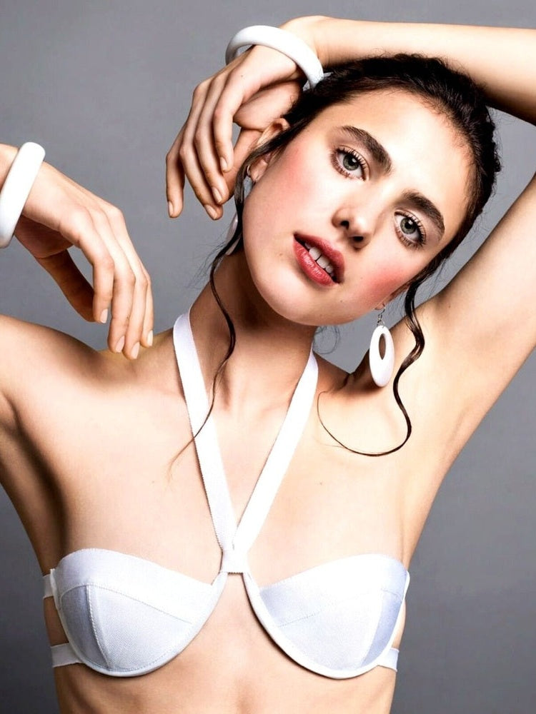 Margaret Qualley 8.5 x 11 Color Photograph Art Print Photo Collectibles:Photographic Images:Photographs Style Your Walls